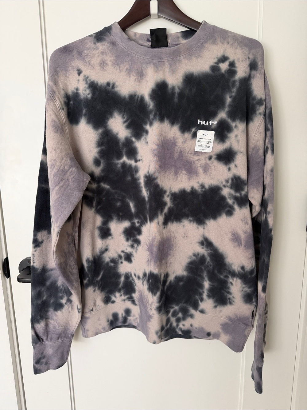 HUF Tie Dye Crewneck Medium Sweatshirt NWT